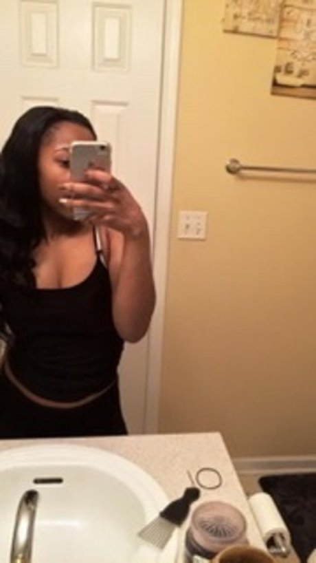 Samyia nudes onlyfans leaks