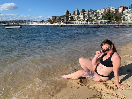 Vada topless onlyfans