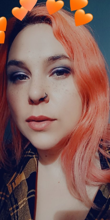 NeonFrostedDreams onlyfans posts