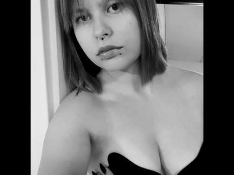 Gothful Aspentress leak onlyfans