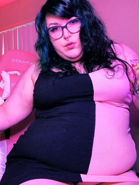 Size Queen McGee_ onlyfans nude