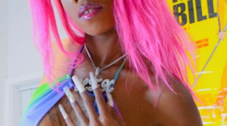 MBDYG only fans photos