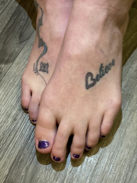 Kay s Cute Feet_ onlyfans full