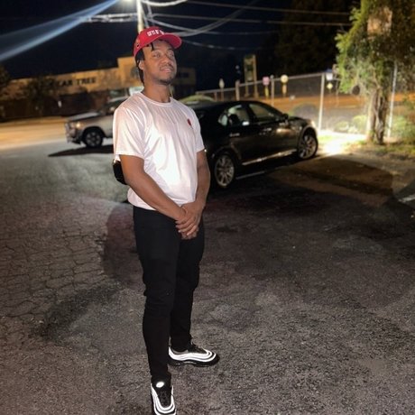 Slim Pipes free onlyfans