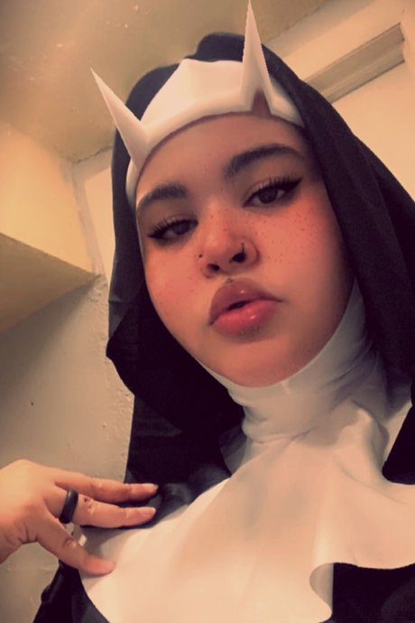 GothPies nudes onlyfans leak