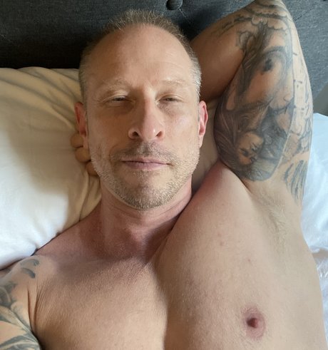 Prison Made Me Hard onlyfans page