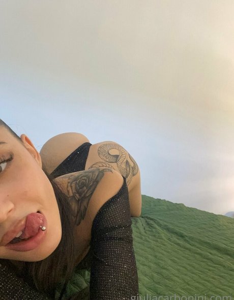 giulieeet onlyfans pic