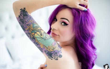 Velvetine SG nudes onlyfans leak