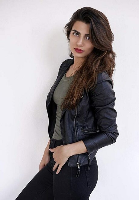 Claudia Doumit onlyfans creator