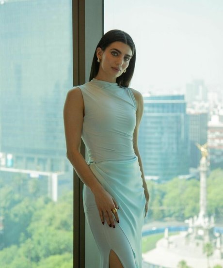 Claudia Doumit onlyfans pic