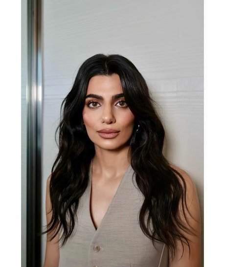 Claudia Doumit only fans xxx