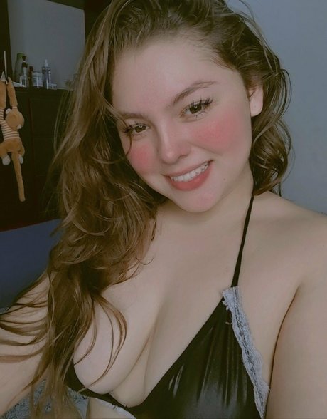 Mia Lee Miaa le only fans leak nude