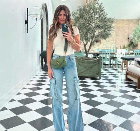 Alison Victoria onlyfans nude leaked