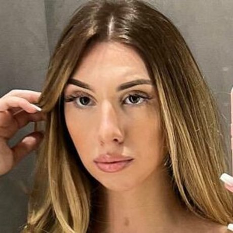 alexndraca on onlyfans