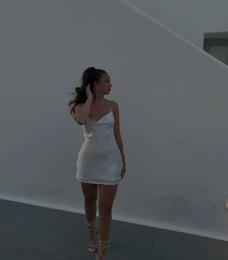 Antonia Chiara onlyfans leak nudes