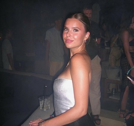 sabrinasedlatschek onlyfans photos