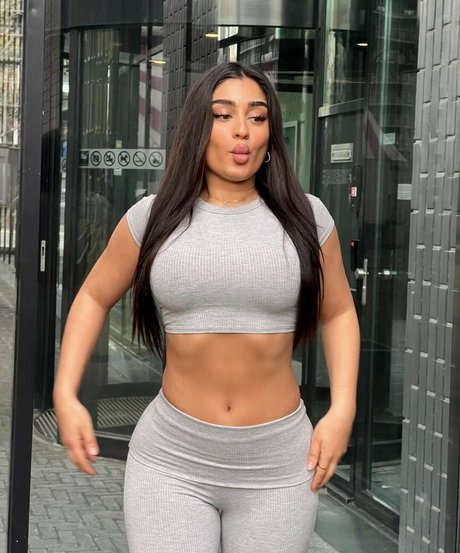 parmidashahh onlyfans leaked