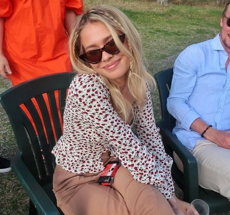 Hanna Edwinson naked leaked onlyfans