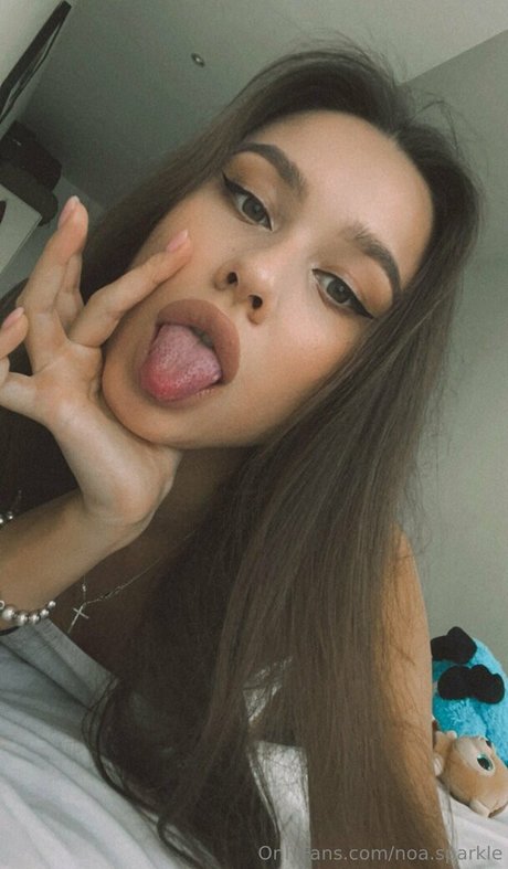 noa sparkle onlyfans nude photos