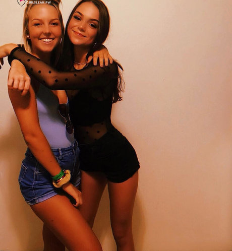 Clare Temerowski onlyfans public photos