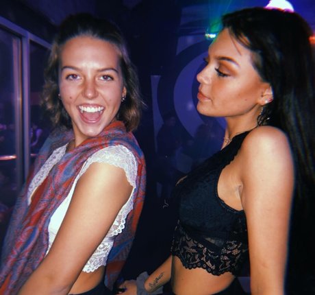 Clare Temerowski onlyfans picture