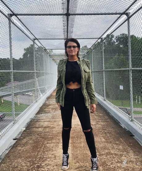 Hallie Clark only fans pics