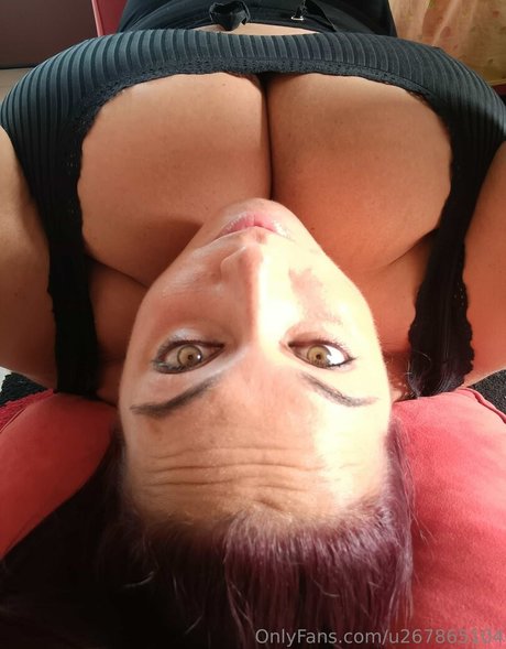 Laura Chiaramonte onlyfans leaks sex