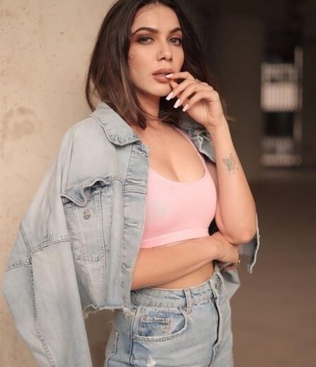 Palak Purswani nude only fans