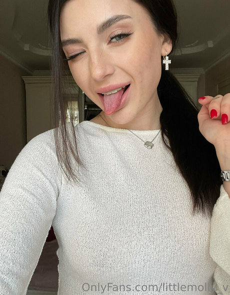 littlemolly v onlyfans public photos