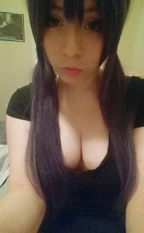 Mirubuns onlyfans leaked.