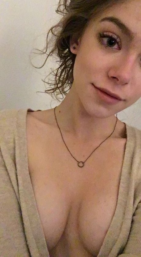 Rose Castella leaks only fans