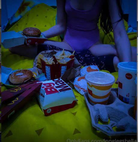 longlegsbella onlyfans nude content