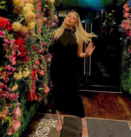 Sarah Anne Hooper leaked onlyfans sex tape