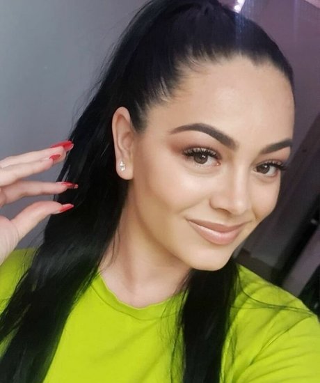 Klara Devine onlyfans star