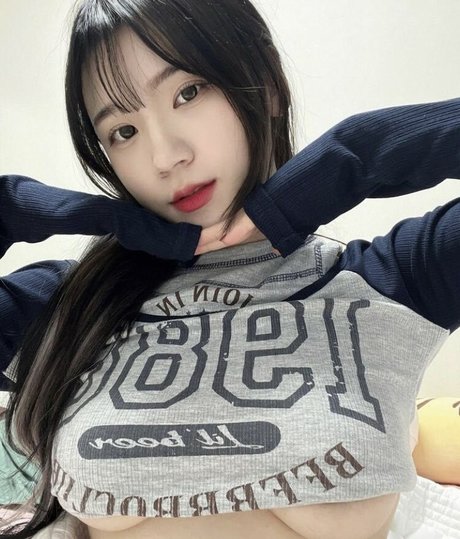 sexy minji onlyfans exposed