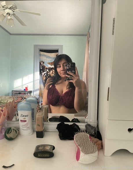 pineapplepae onlyfans leaked.