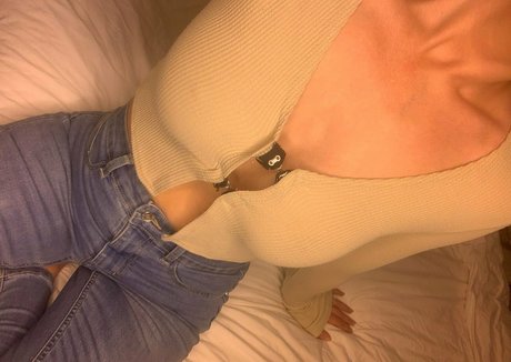 iammrs j onlyfans star