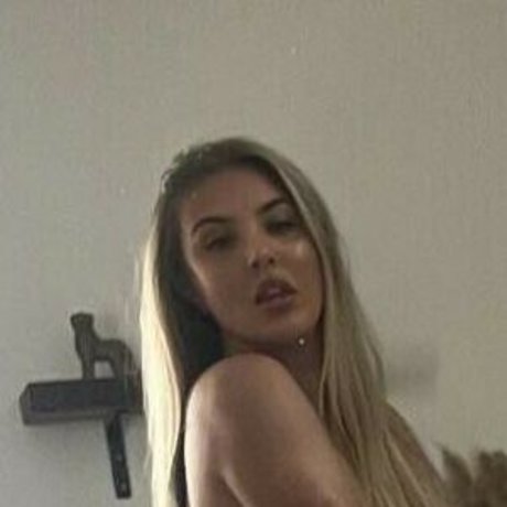 Laurenjwood onlyfans naked leaked