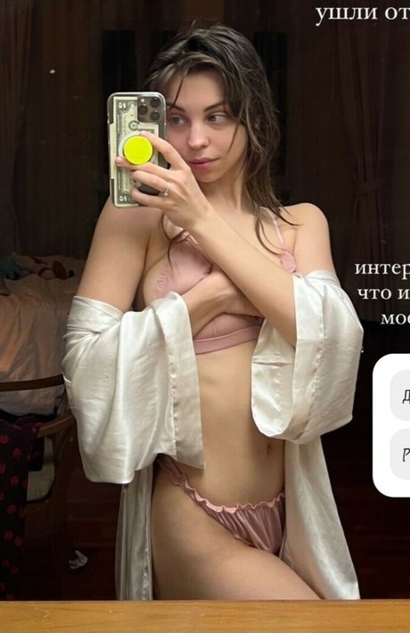 Thelizasayss nude on onlyfans