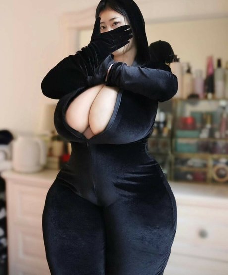 Pisheneva eva only fans xxx