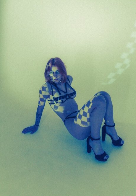 Call Me Elfa onlyfans star