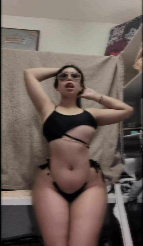 Nikitta Montilla onlyfans nudes