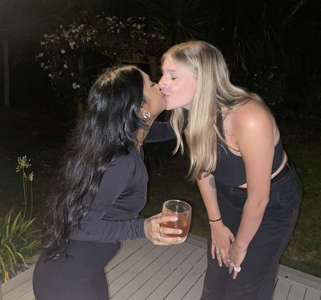 Miaz1234 nude onlyfans