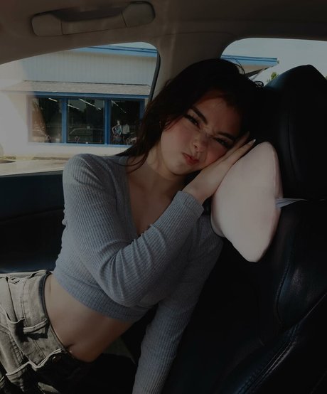 Carly Mai only fans content