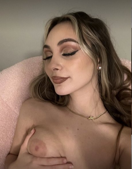 emmacaulfield18 onlyfans joi