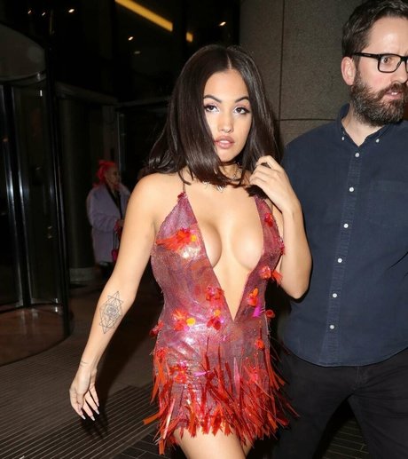 Mabel McVey onlyfans nude pics