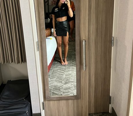 kylienelson nude onlyfans leaked