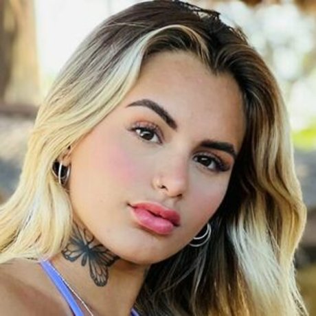 Nicole Reis only fans