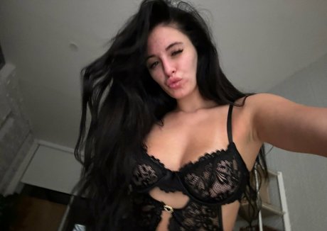 camilla araujo onlyfans topless