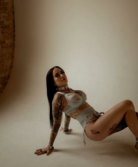 Megs v2 feet onlyfans